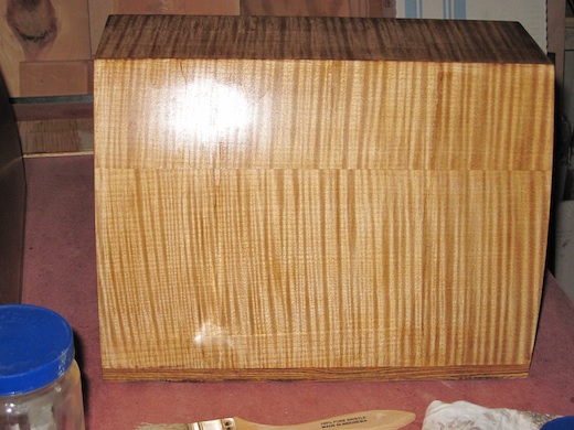 Click image for larger version

Name:	Maple_ After first sealer coat.jpg
Views:	1190
Size:	86.4 KB
ID:	854498