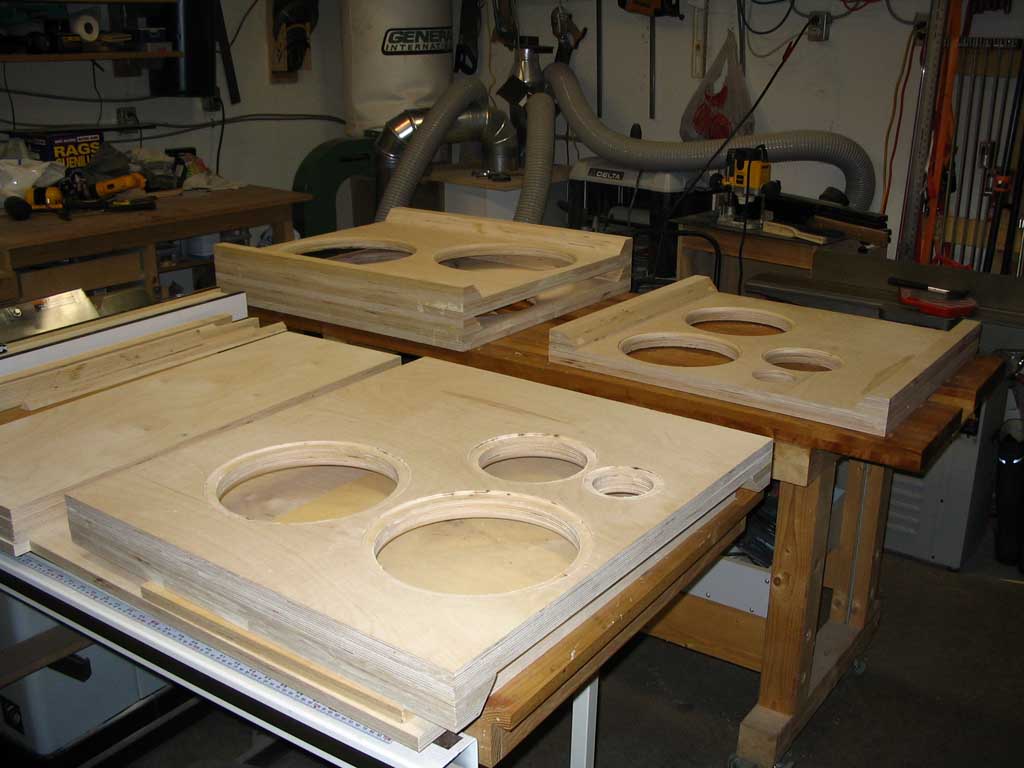 Click image for larger version

Name:	dipole baffles.jpg
Views:	1253
Size:	93.6 KB
ID:	841908