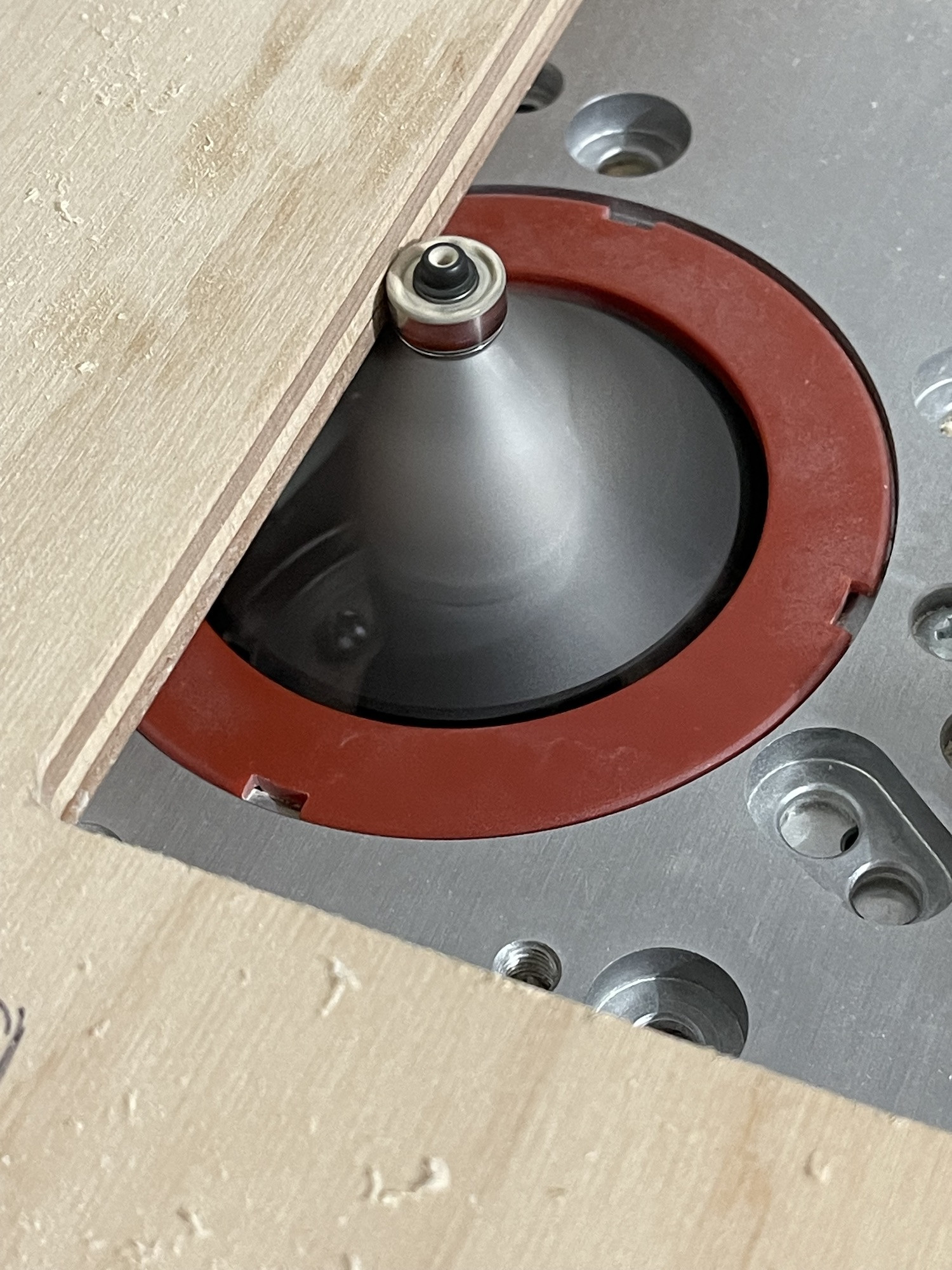Click image for larger version

Name:	4 Deep Bevel routing.jpg
Views:	501
Size:	655.5 KB
ID:	945046