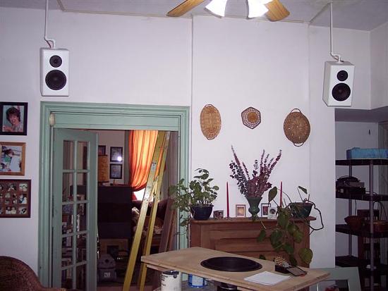 Click image for larger version

Name:	speakers 057 (Medium).jpg
Views:	656
Size:	64.1 KB
ID:	850616