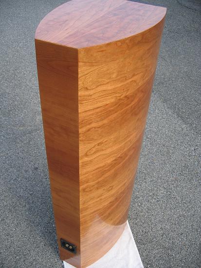 Click image for larger version

Name:	07_rear-angle_8285404537_o.jpg
Views:	439
Size:	1.53 MB
ID:	948239
