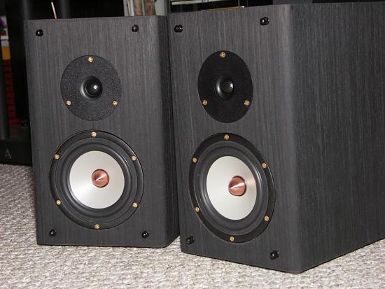 Click image for larger version

Name:	Ebony Veneer.JPG
Views:	696
Size:	95.1 KB
ID:	850852