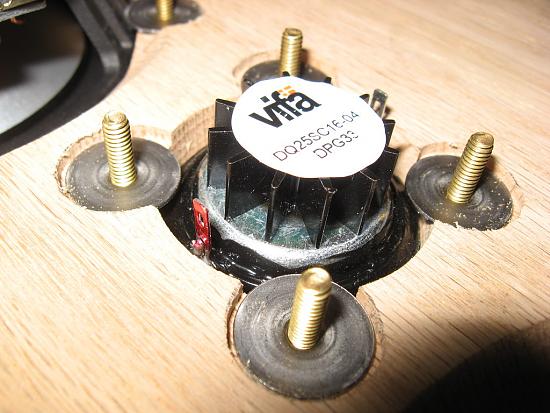 Click image for larger version

Name:	4470729897_04e6ed795e_b.jpg
Views:	145
Size:	227.7 KB
ID:	948331