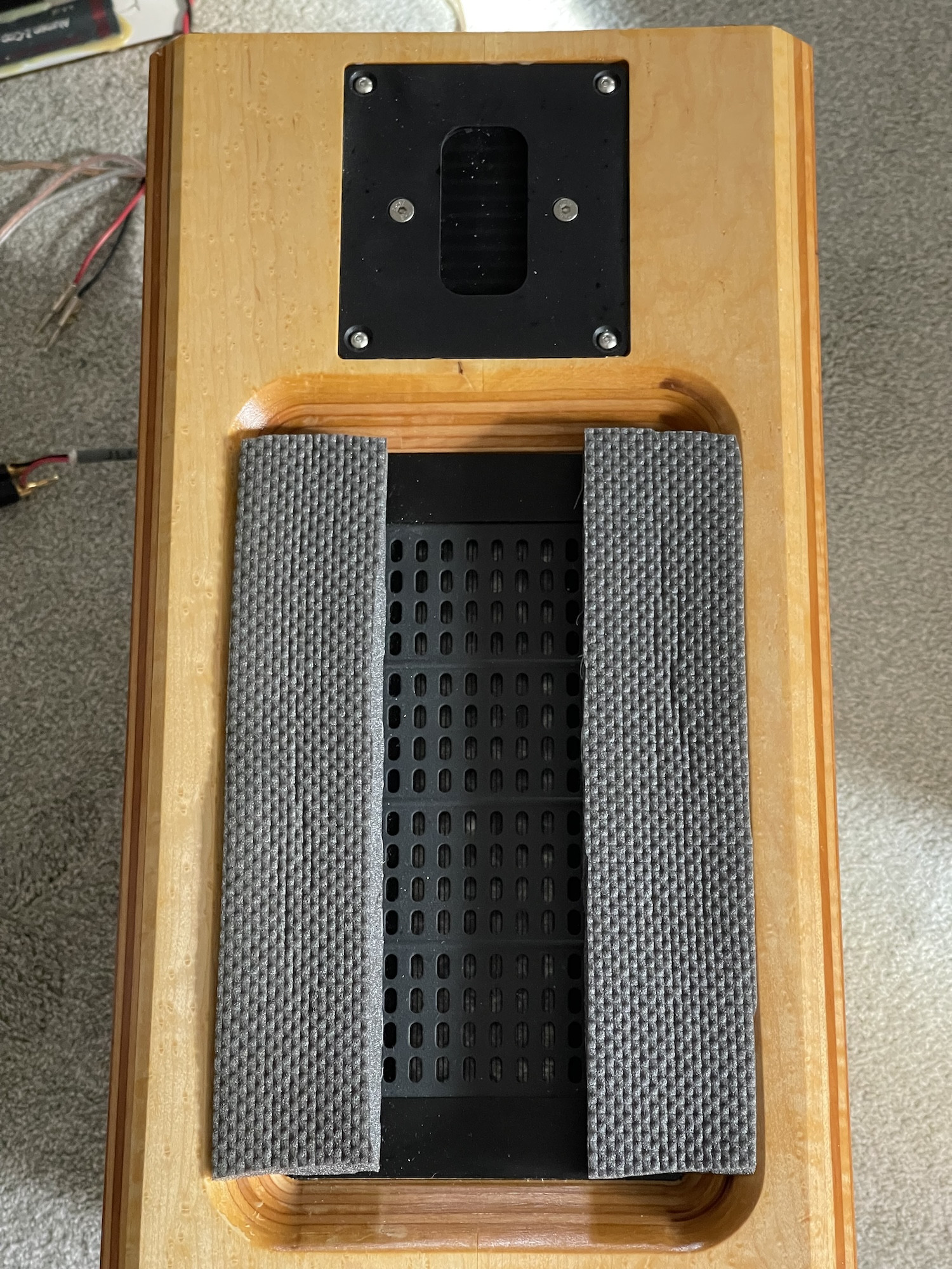 Click image for larger version  Name:	7_V3 Foam Closeup.jpg Views:	0 Size:	865.3 KB ID:	951395