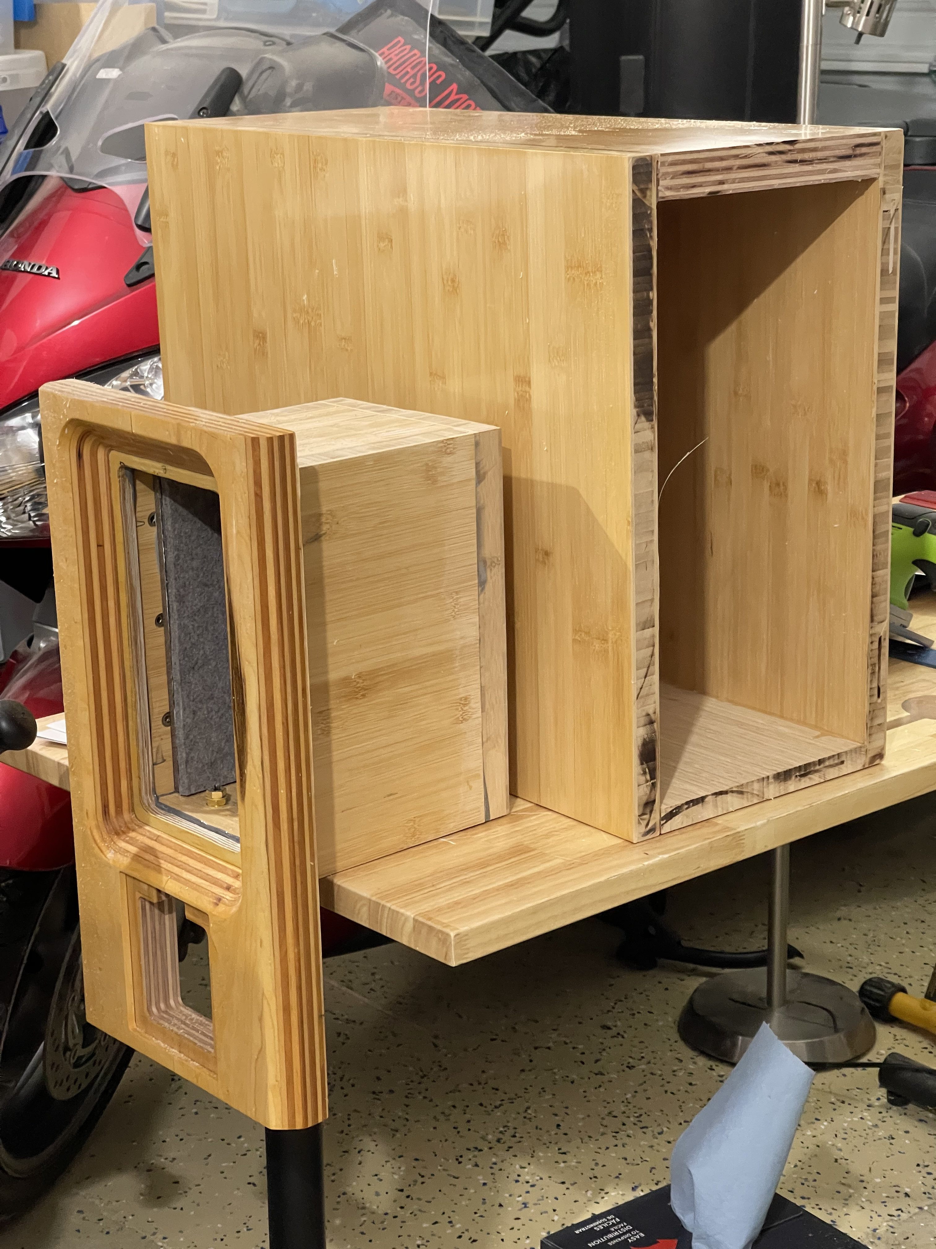 Click image for larger version

Name:	FP Assembly and MF-HF cabinet.jpg
Views:	713
Size:	2.72 MB
ID:	953525