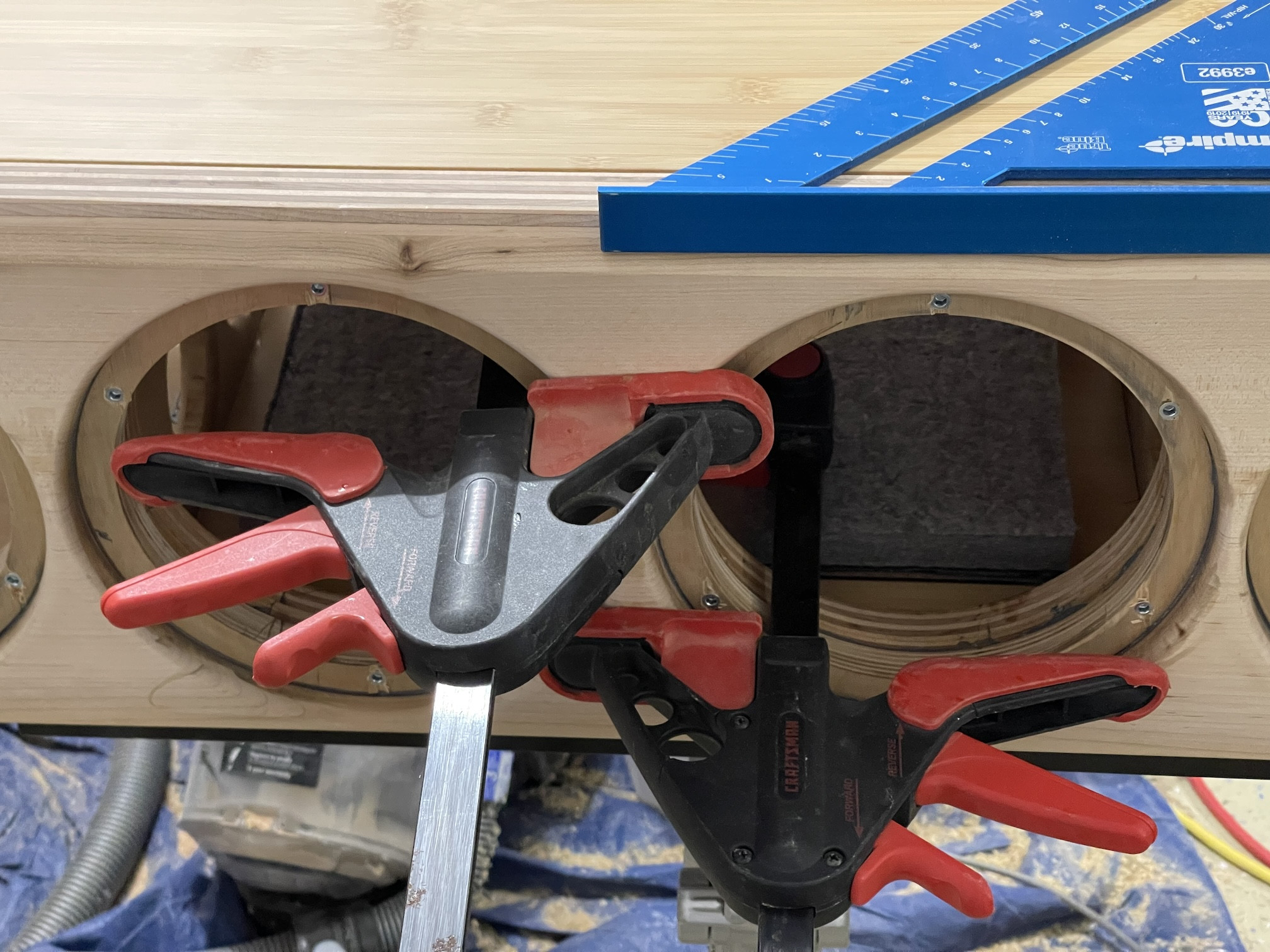 Click image for larger version

Name:	Clamping the Center to front.jpg
Views:	203
Size:	686.3 KB
ID:	954364