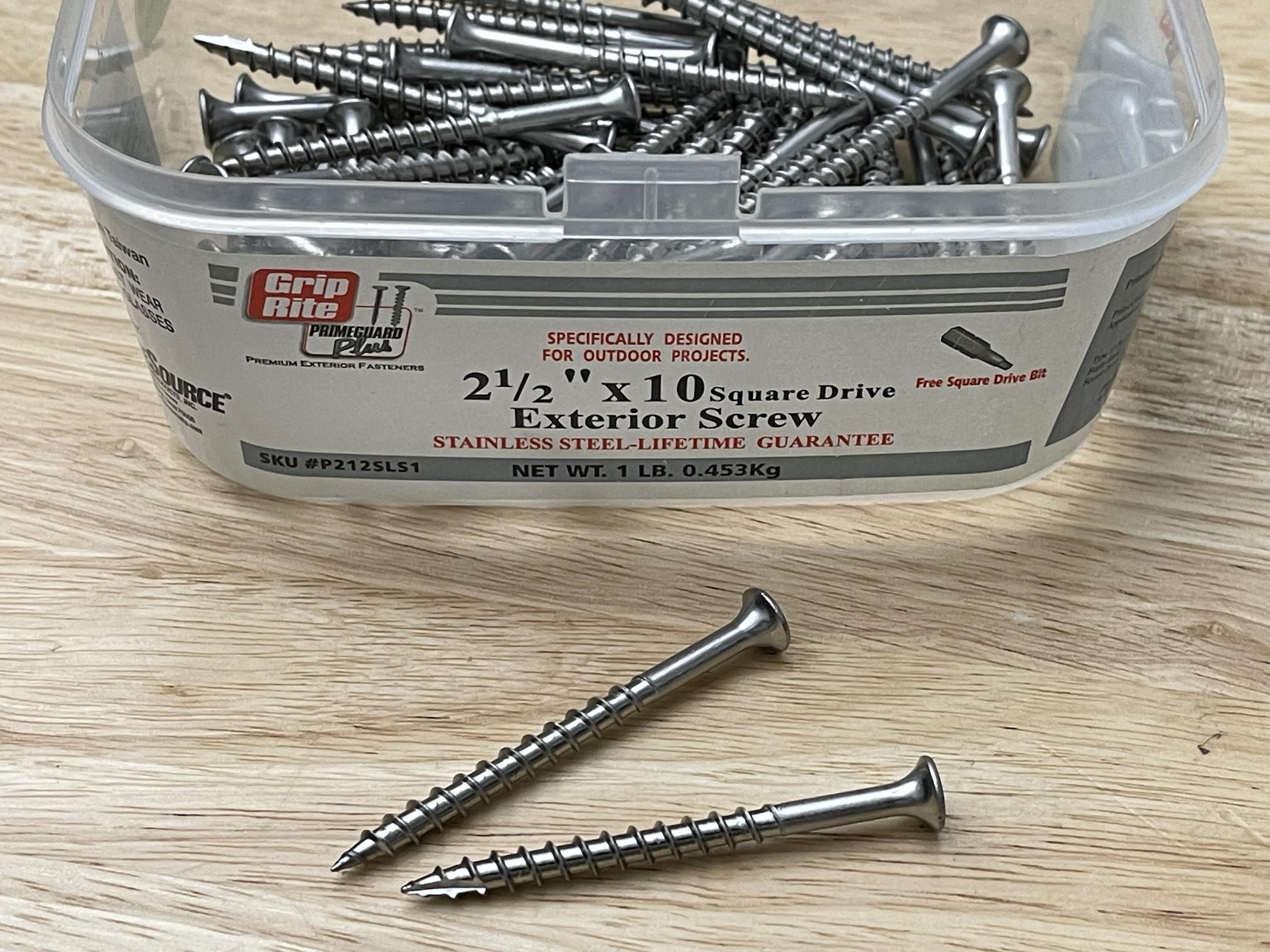 Click image for larger version  Name:	2.5 inch exterior screw.jpg Views:	0 Size:	772.0 KB ID:	954609