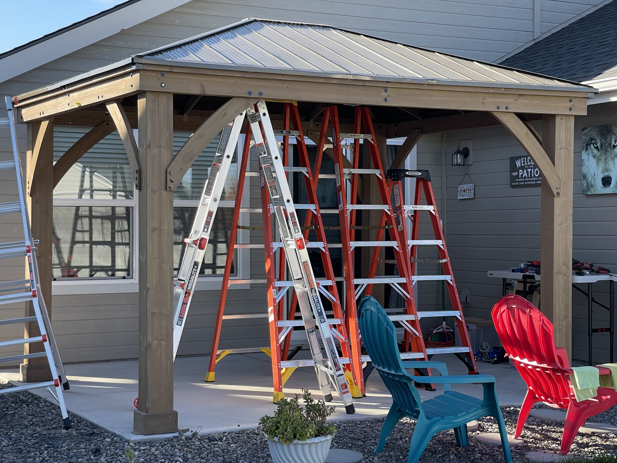 Click image for larger version  Name:	Gazebo ladders.jpg Views:	2 Size:	906.7 KB ID:	958571