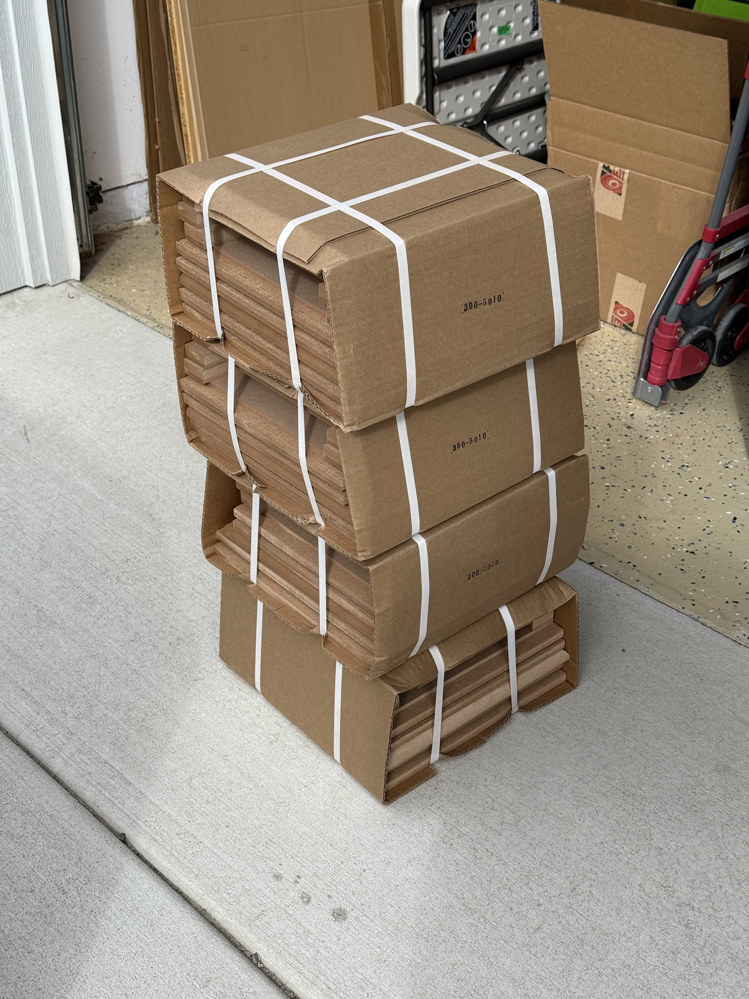 Click image for larger version

Name:	PE Cabs unpacked.jpg
Views:	346
Size:	905.5 KB
ID:	957364