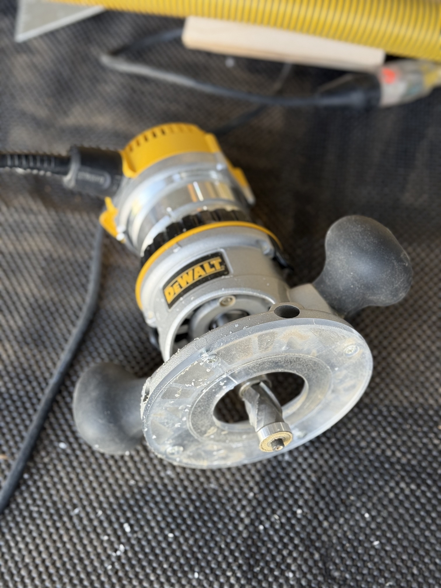 Click image for larger version

Name:	Double Bearing DeWalt.jpg
Views:	208
Size:	510.0 KB
ID:	957523