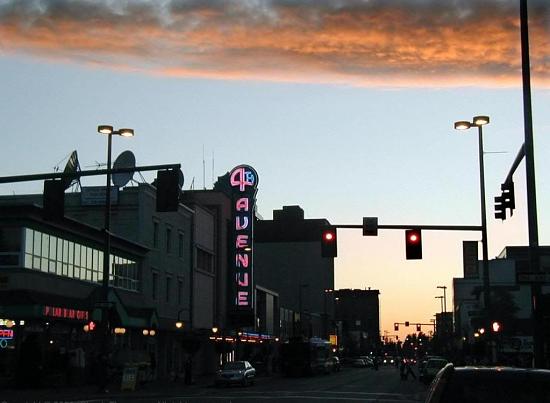 Click image for larger version  Name:	4thAvenueTheateratSunset.jpg Views:	0 Size:	117.0 KB ID:	958368