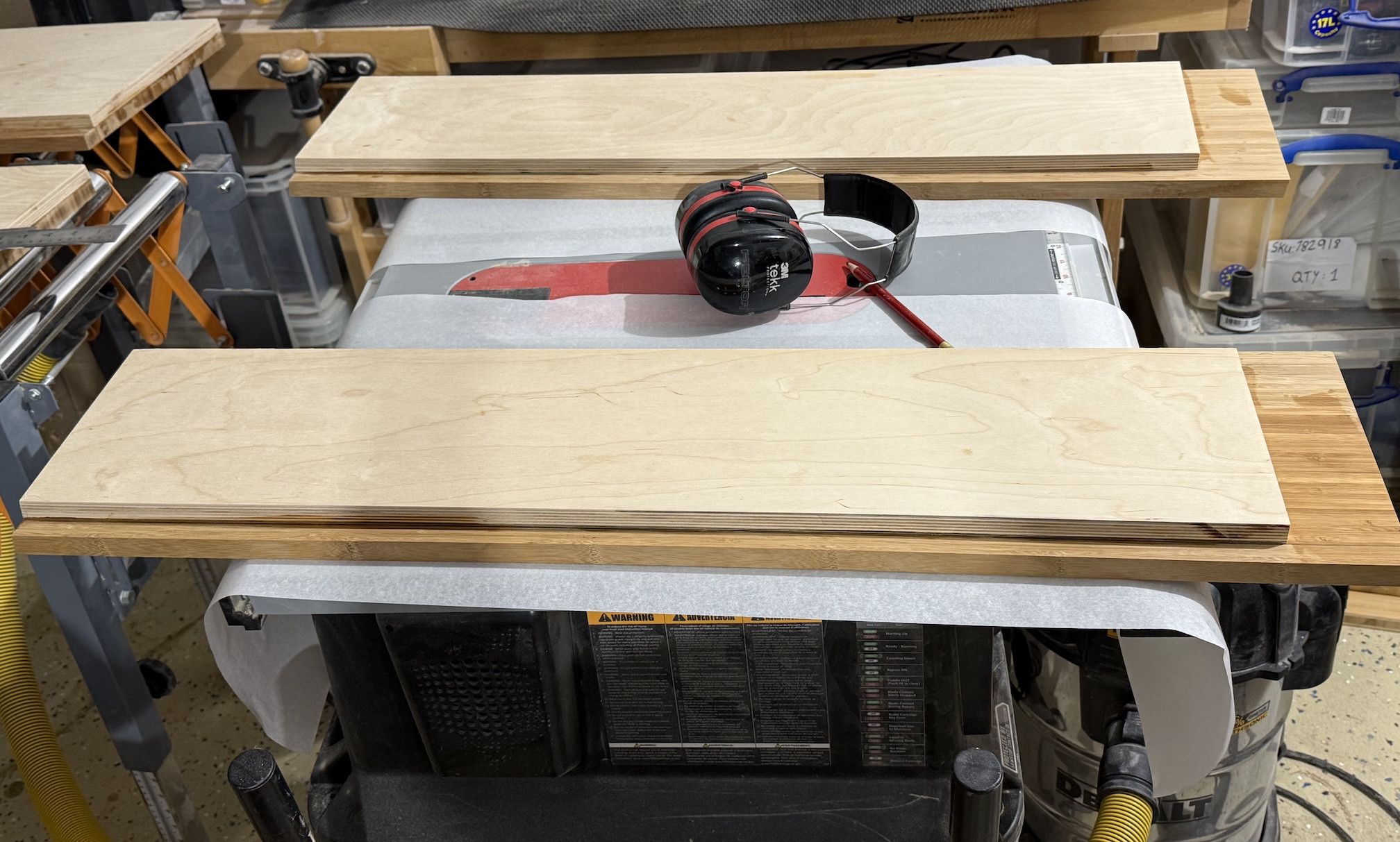 Click image for larger version

Name:	Back Panels-Glued.jpg
Views:	124
Size:	584.1 KB
ID:	961351